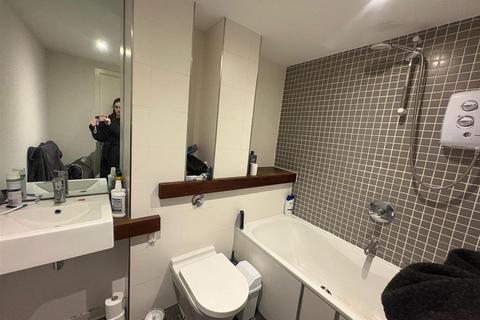 2 bedroom apartment for sale, Old Hall Street, Liverpool L3