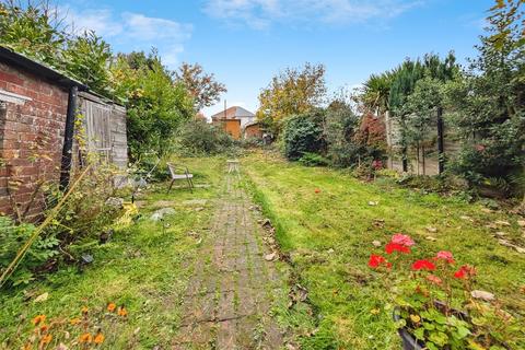undefined, Southampton SO18