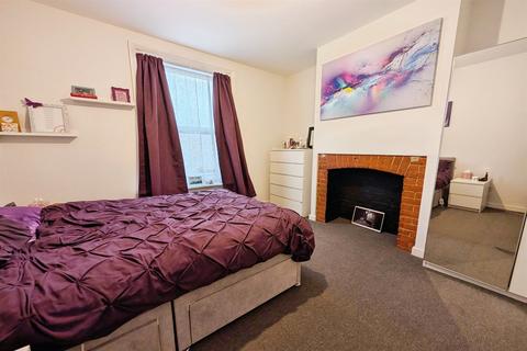 undefined, Southampton SO18