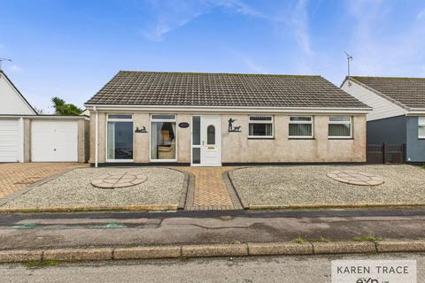 3 bedroom detached bungalow for sale, Polmear Parc, Par PL24