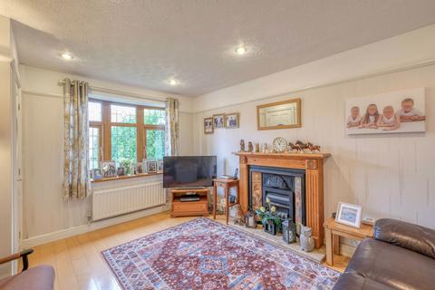 2 bedroom detached house for sale, Packwood Close, Redditch, B97