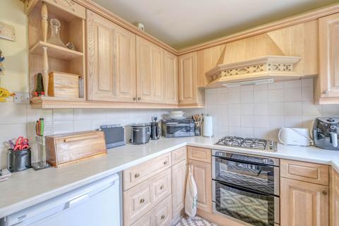 2 bedroom detached house for sale, Packwood Close, Redditch, B97