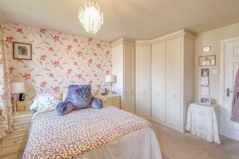 2 bedroom detached house for sale, Packwood Close, Redditch, B97