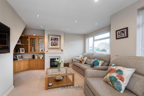 undefined, Framley Road, Tonbridge