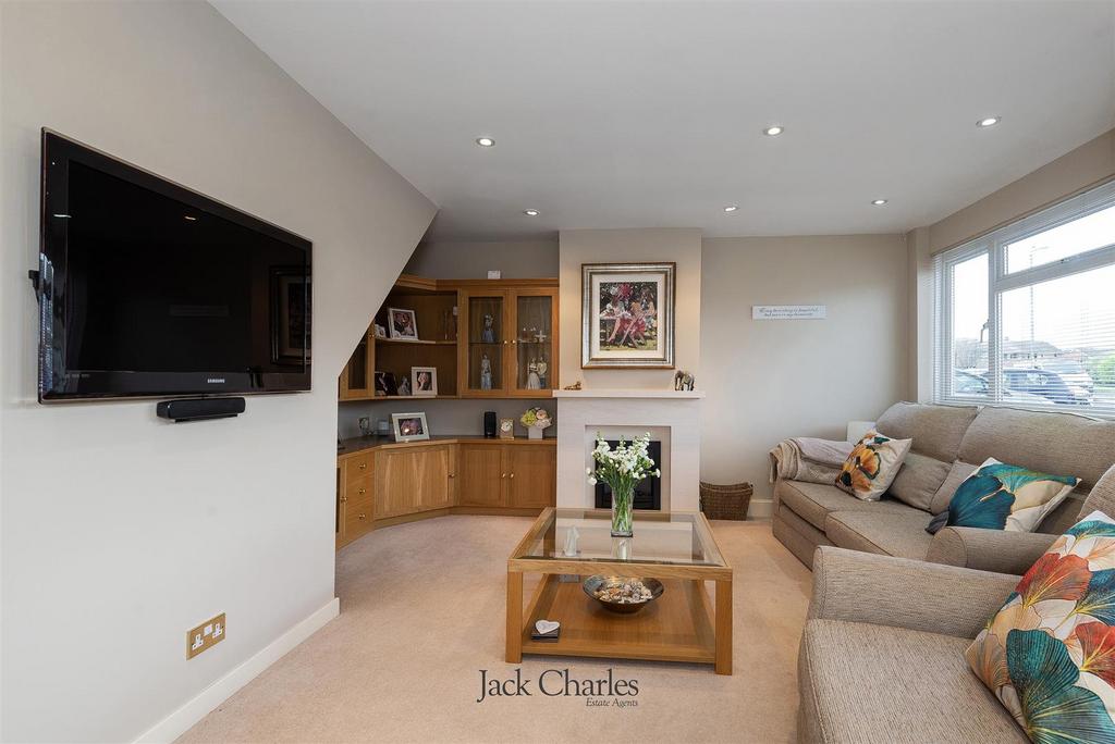36 Framley Rd, TN10 4 HS 003.jpg