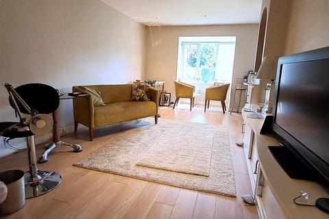 undefined, Richfield Road, Bushey WD23