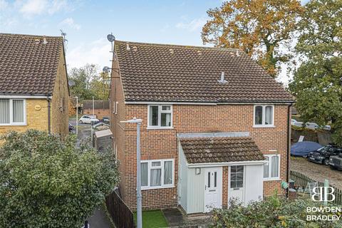 1 bedroom semi-detached house for sale, Hampden Close, North Weald