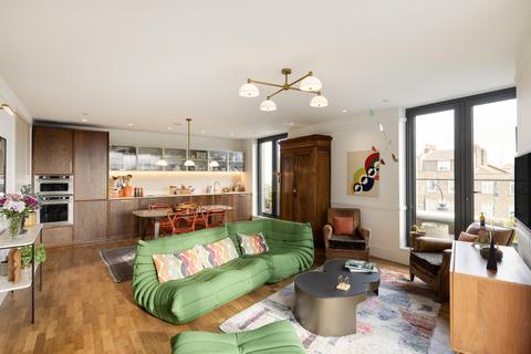 2 bedroom flat for sale, Kentish Town Road, London, NW1
