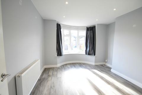 undefined, Elms Close, Taunton TA1