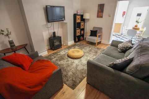 undefined, Upper Warwick Street, L8 8HE ,