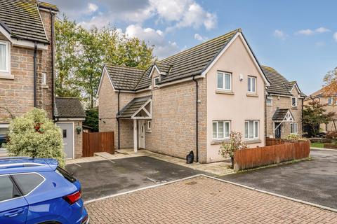Gabriel Close, Gloucestershire BS30