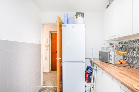 2 bedroom flat for sale, Hawes Side Lane, Blackpool FY4