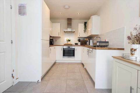 10 Compton Way, Birmingham, B33 8DD