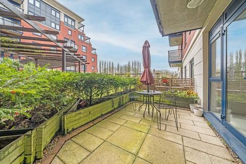 undefined, Wadbrook Street, Kingston Upon Thames KT1
