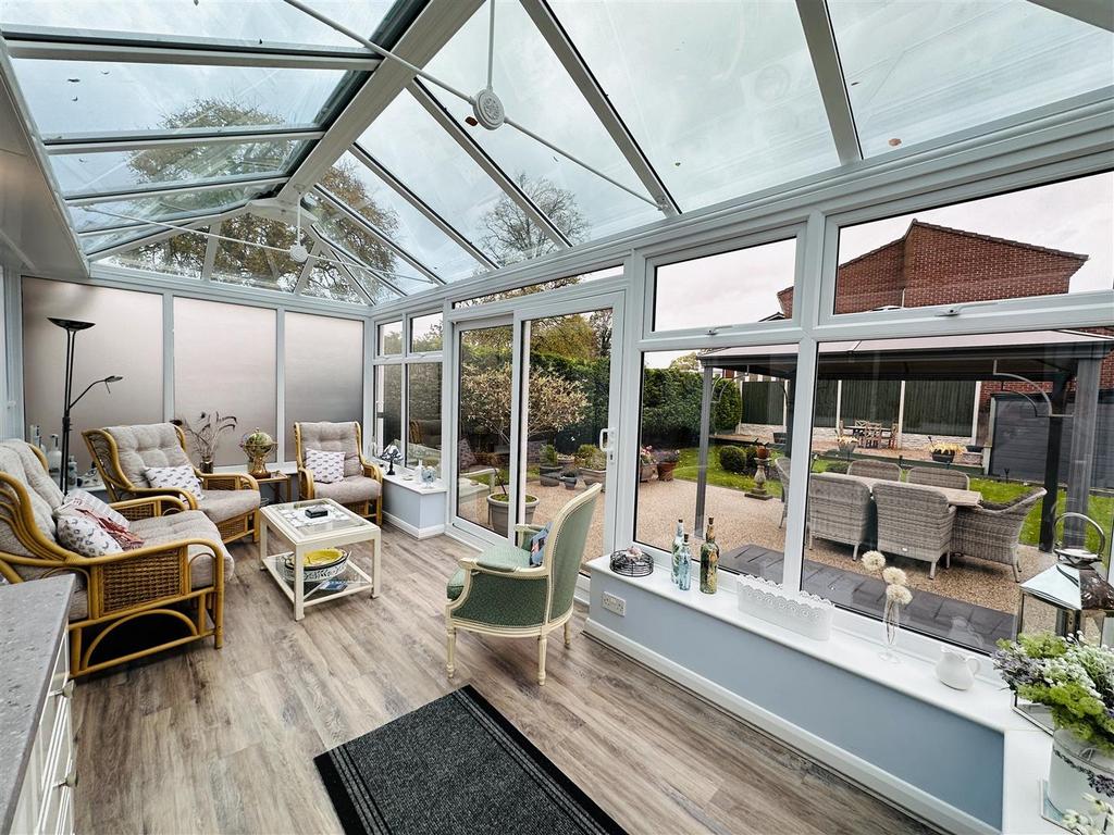 Conservatory1.jpg