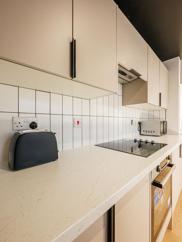 Kitchen (2)