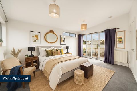 3 bedroom maisonette for sale, Kingsgate Road, Kilburn, London, NW6