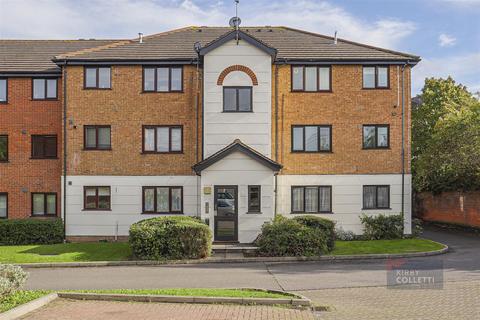 undefined, Parrotts Field, Hoddesdon,Hertfordshire
