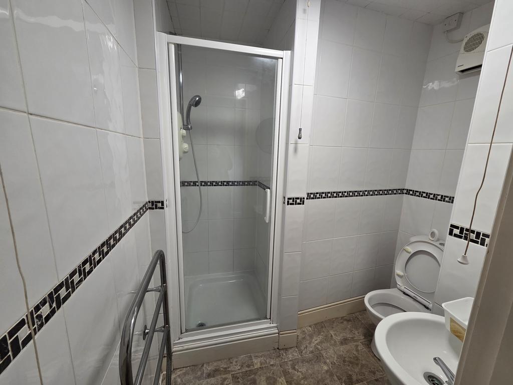 18 T202511071312.jpg