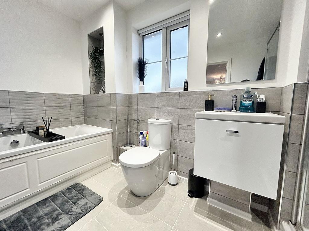 Ensuite