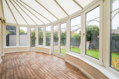 4 bedroom detached house for sale, Maynard Close, Essex CM6