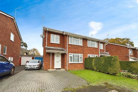 3 bedroom semi-detached house for sale, Swiss Cottage Close, Tilehurst, Reading