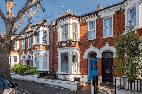 4 bedroom terraced house for sale, Keildon Road, London SW11