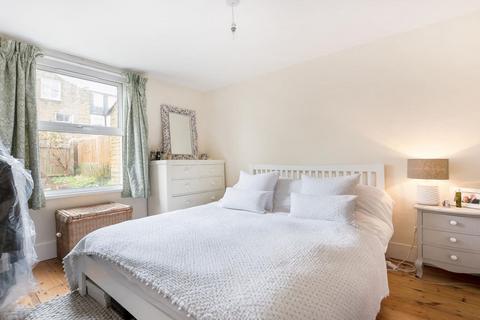 4 bedroom terraced house for sale, Keildon Road, London SW11