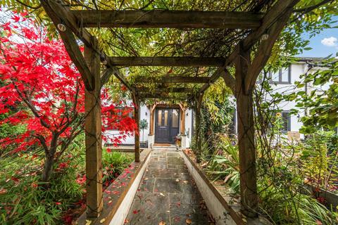 undefined, Victoria Close, Worsley, Manchester, M28 1HG