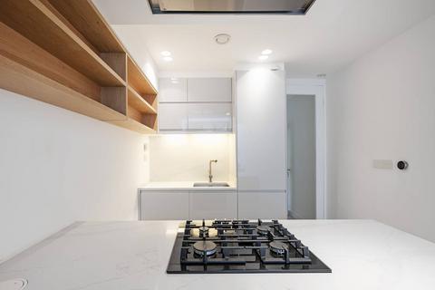 54 Portelet Road, London, E1 4EJ