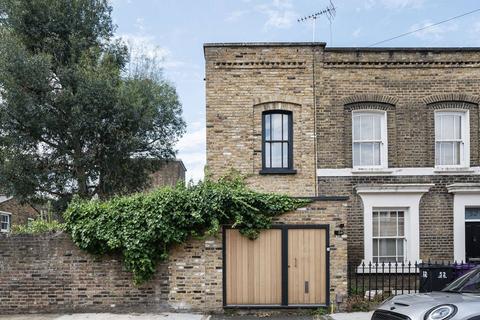 undefined, Portelet Road, Stepney, London, E1