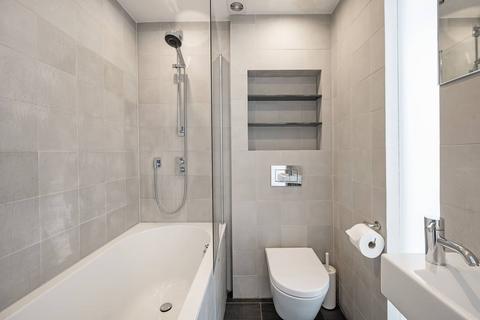 54 Portelet Road, London, E1 4EJ