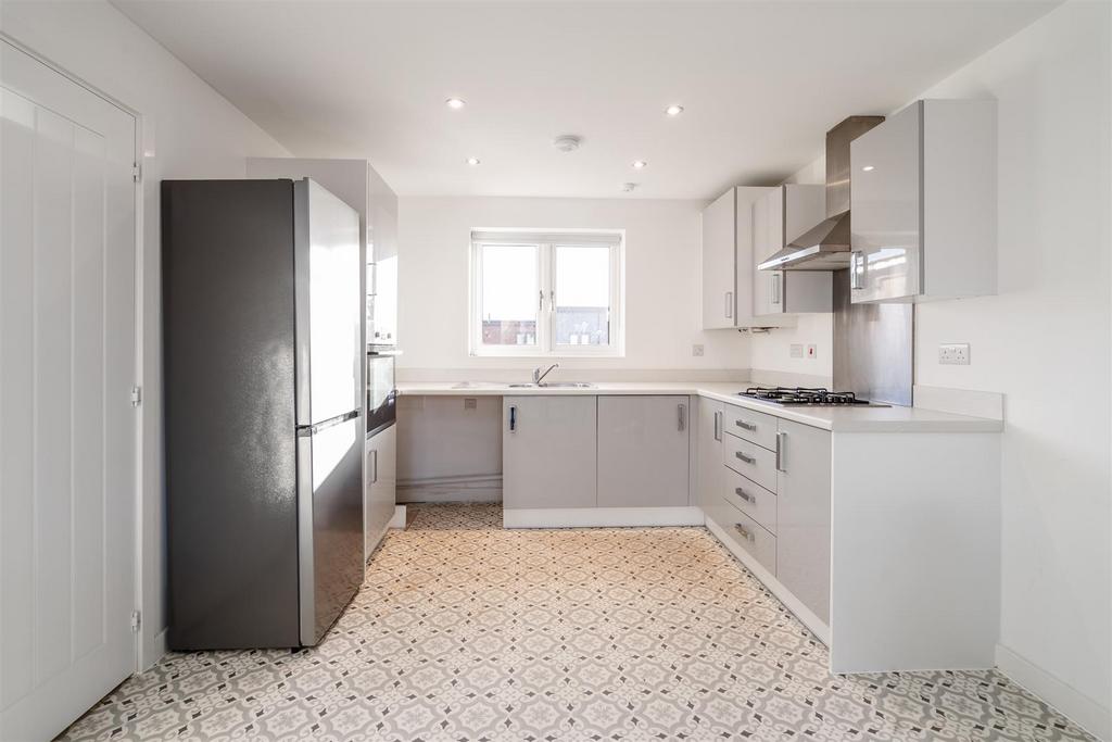 73 Newman Square 8.jpg