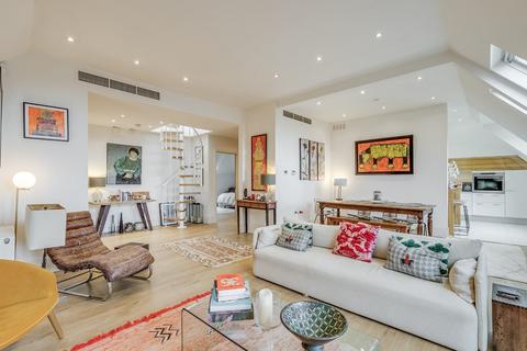 3 bedroom apartment to rent, Redington Road, Hampstead, London, NW3