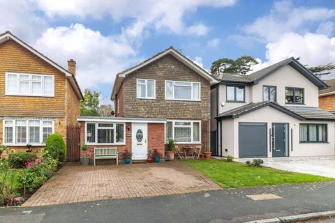 All Saints Crescent, Watford, WD25