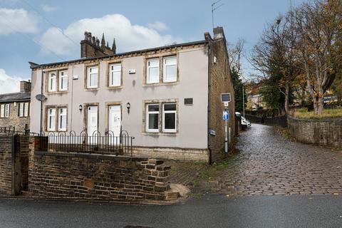 3 bedroom cottage for sale, Church Street, Huddersfield HD3