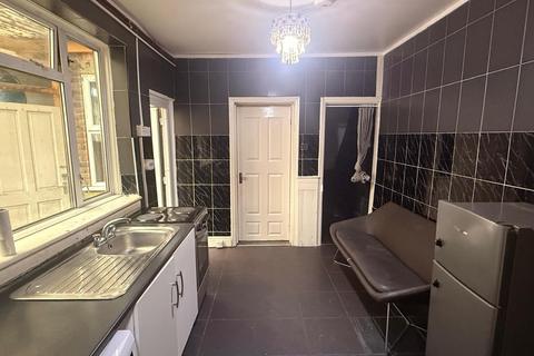 undefined, Wimborne Road, Luton LU1