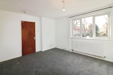 3 bedroom terraced house for sale, Goldings Crescent, Hatfield, AL10