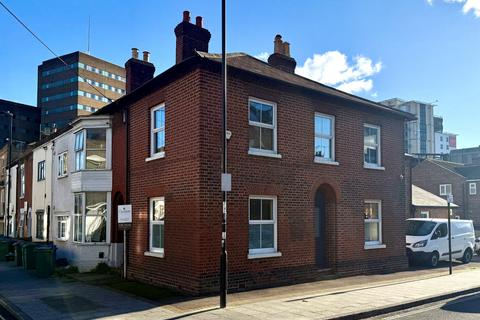 undefined, Bellevue Road, Hampshire SO15