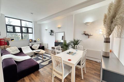 undefined, Shaftesbury Road, London
