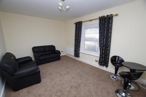 1 bedroom flat to rent, Commercial Road, Swindon SN1