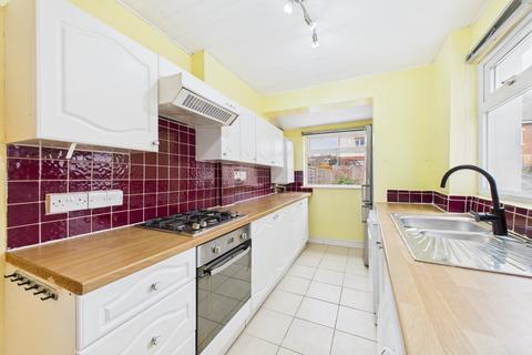 undefined, Elm Grove Road, Farnborough, Hampshire, GU14