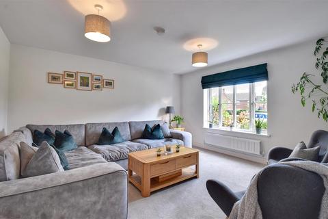 4 bedroom detached house for sale, Halden Field, Rolvenden