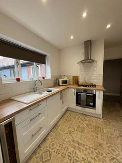 2 bedroom apartment to rent, Rowarth Road, Manchester, M23