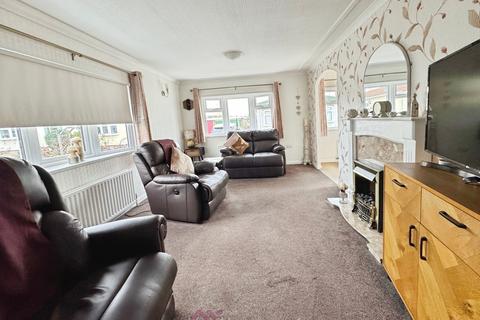 undefined, Palm Grove Court, Doncaster DN8
