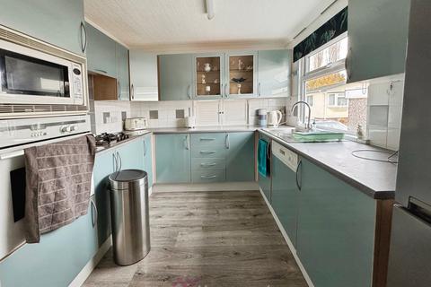 undefined, Palm Grove Court, Doncaster DN8