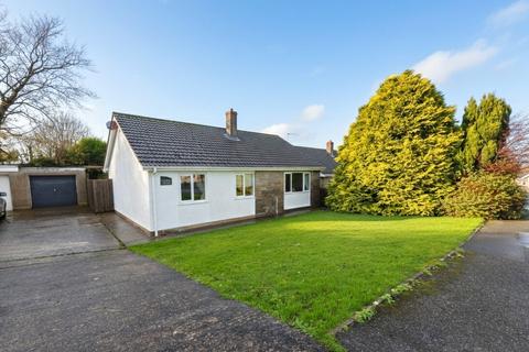 Cricket Grove, Hundleton, Pembroke, Pembrokeshire, SA71