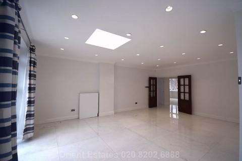 undefined, Foscote Road, Hendon Central