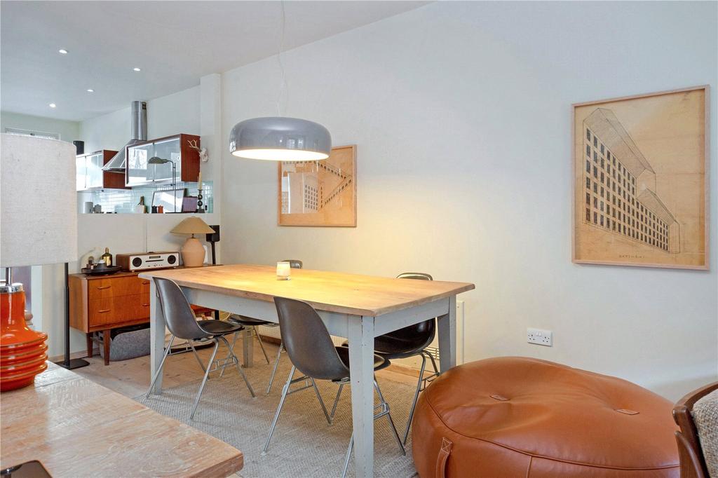 Reception/Kitchen