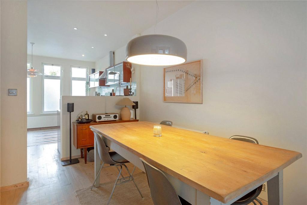 Reception/Kitchen